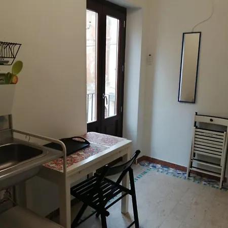 Domus Vacanze Civico Del Mare Πανσιόν Castellammare del Golfo